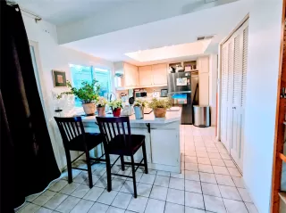 Photo #1: 83301455 Listing