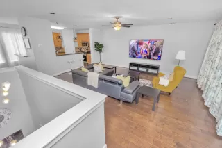 Photo #4: 83332854 Listing 