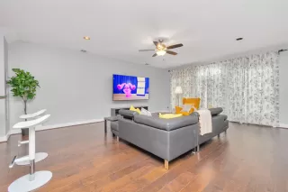 Photo #6: 83332854 Listing 