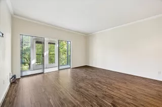 Photo #2: 83381663 Listing