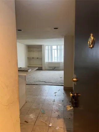 Photo #2: 83469570 Listing 