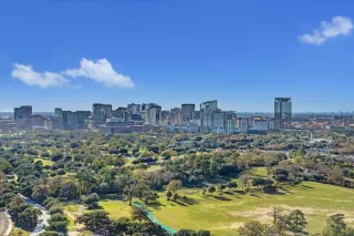 Photo #1: 83609072 Listing 