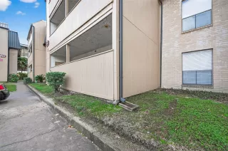 Photo #3: 83636869 Listing 