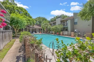 Photo #1: 84263144 Listing 