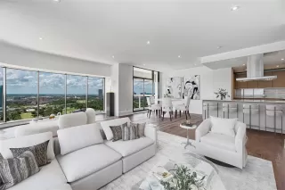 Photo #1: 84270305 Listing 