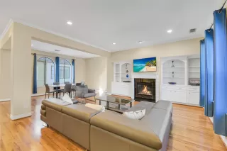 Photo #5: 84374686 Listing