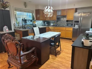 Photo #4: 84522860 Listing 