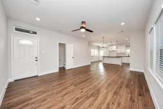 Photo #6: 84652502 Listing 