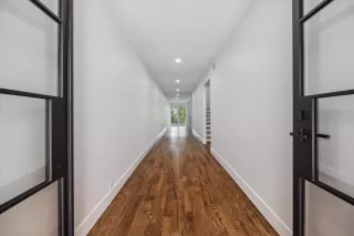 Photo #2: 84739882 Listing