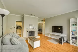 Photo #4: 84833619 Listing