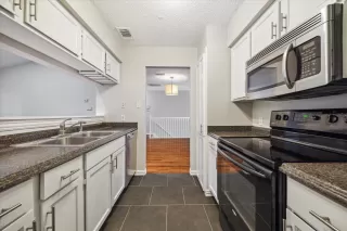 Photo #3: 85217318 Listing 