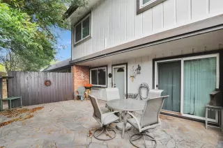 Photo #6: 85329505 Listing 