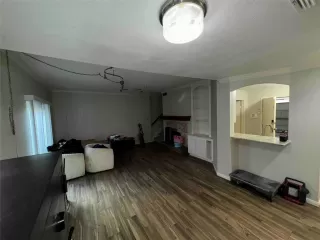 Photo #4: 8537812 Listing 