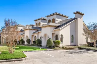 Photo #1: 85388247 Listing 