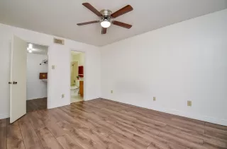 Photo #5: 85596299 Listing 