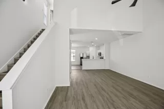 Photo #4: 85874027 Listing