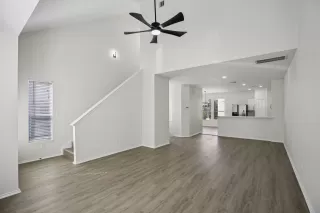 Photo #6: 85874027 Listing