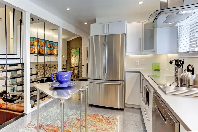 MLS: 86424550 Condo For Sale