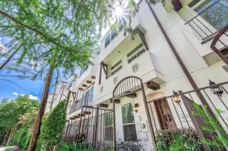 More Details about MLS # 86969317 : 4235 FEAGAN STREET