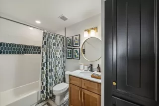 Photo #6: 87046123 Listing