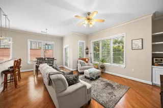 Photo #4: 87187036 Listing