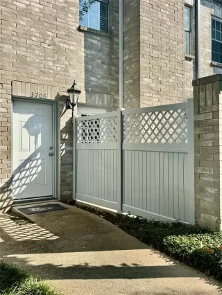 More Details about MLS # 87227477 : 6000 REIMS ROAD # 3706