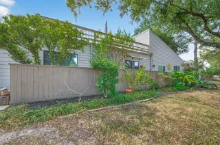 Photo #3: 87689715 Listing