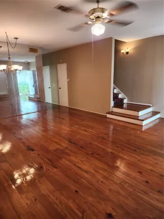 Photo #3: 87778803 Listing