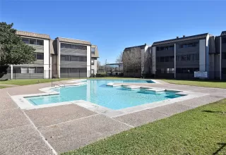 Photo #1: 87916223 Listing 