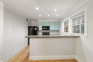 Photo #6: 88331832 Listing 