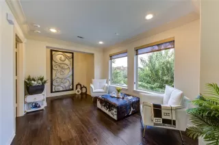 Photo #4: 8835590 Listing 