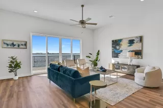 Photo #3: 88926854 Listing 