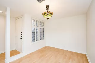 Photo #3: 89270618 Listing 