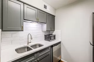 Photo #6: 89383254 Listing 