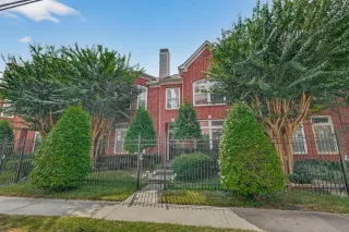 Photo #2: 89717655 Listing 