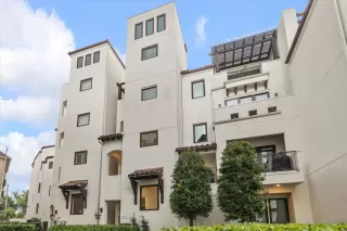 Photo #5: 89915539 Listing 