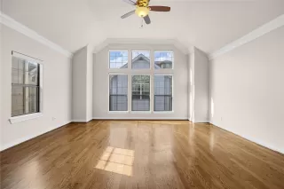 Photo #1: 90134026 Listing 