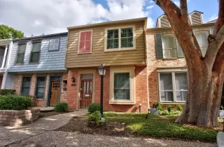 More Details about MLS # 90193247 : 7441 BROMPTON STREET