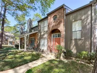 Photo #1: 90245425 Listing