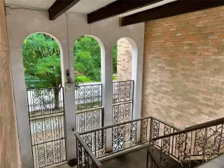 Photo #6: 90417713 Listing 