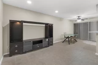 Photo #6: 90906062 Listing 