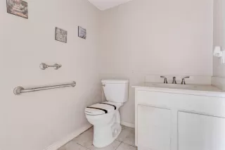 Photo #3: 91756327 Listing 