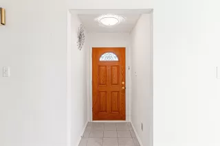 Photo #2: 91862863 Listing 