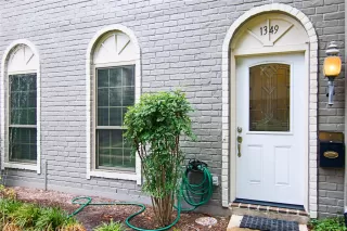 Photo #2: 92176999 Listing 