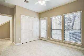 Photo #2: 92255670 Listing 