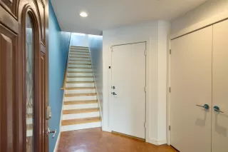 Photo #4: 92513361 Listing 