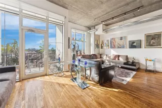 More Details about MLS # 92571203 : 1616 FOUNTAIN VIEW DRIVE # 505