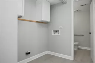 Photo #3: 92613340 Listing