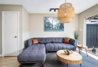 Photo #6: 92798908 Listing