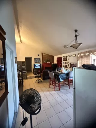 Photo #4: 92859645 Listing 